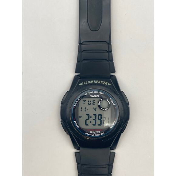 Casio Illuminator Mens Womens Alarm Chrono Multifunction Watch 40mm WR Dual Time - Picture 5 of 9